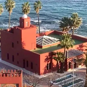 Appartement In Benalbeach 5 Pools, Benalmádena