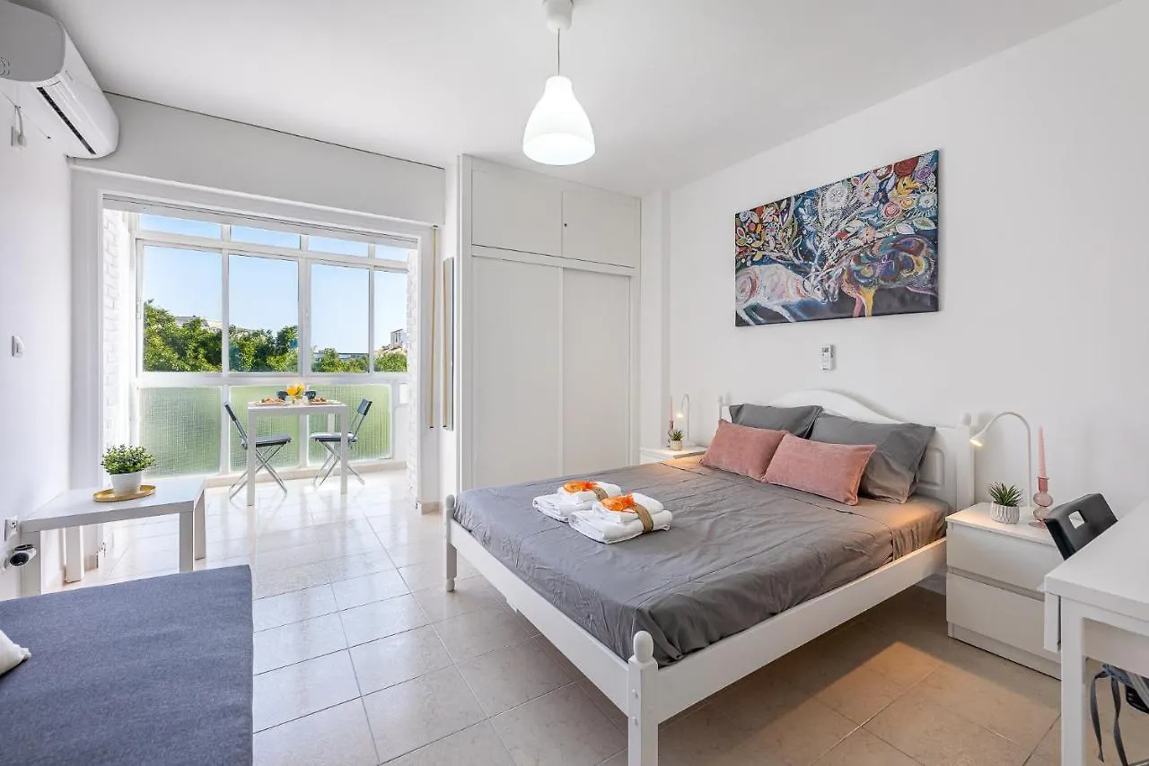 797 Holiday Rentals - Moderno Estudio Para 3 En Aguila Benalmádena 0*,  Ισπανία